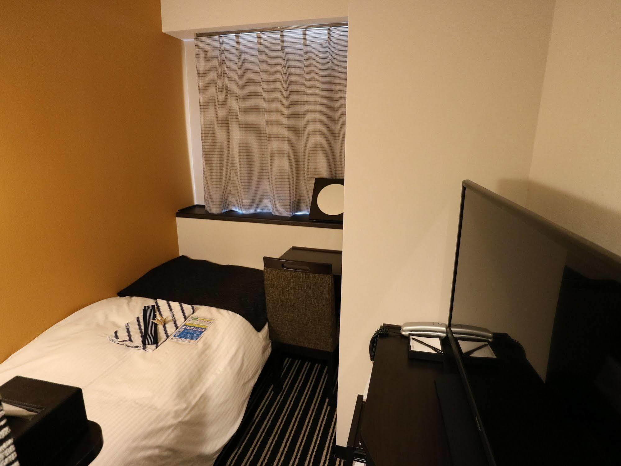Nest Hotel Sapporo Ekimae Bagian luar foto