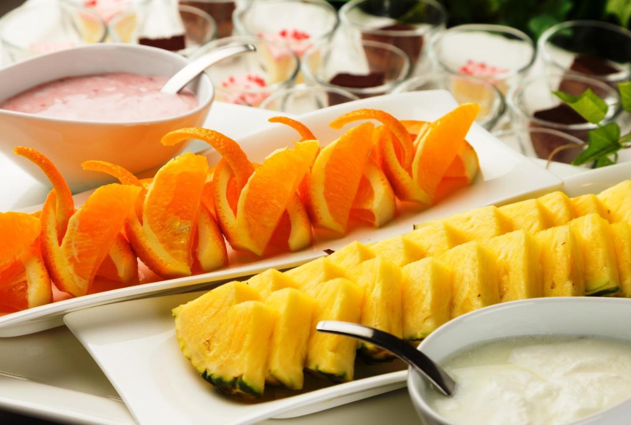Nest Hotel Sapporo Ekimae Bagian luar foto